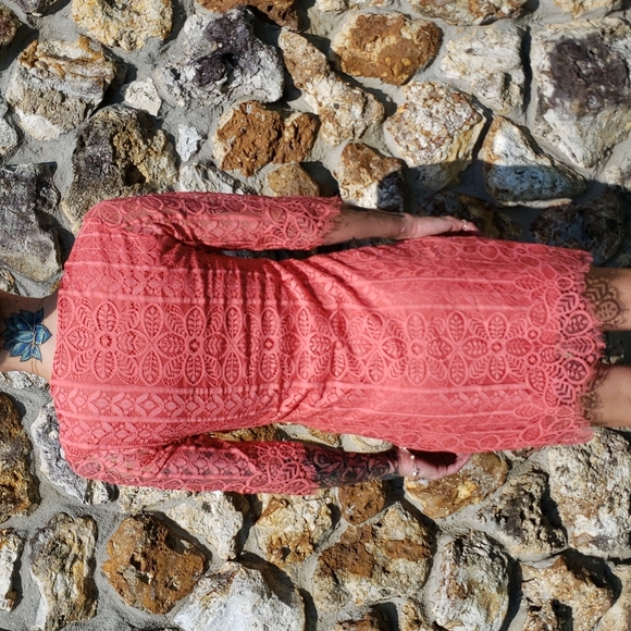 For love and Lemons Lyla lace coral cocktail dress - Picture 4 of 12